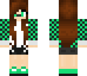 mint gamer girl with mic
