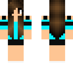 hot brunette girl gamer