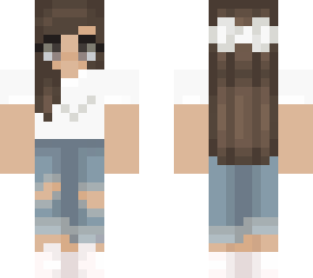 nike /w ripped jeans
