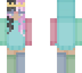 girl with pink and black hair and a crown