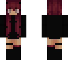 maroon horns