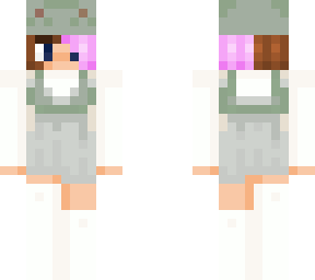 con in a froggie outfit