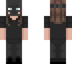 female waiter 2 (squid game)