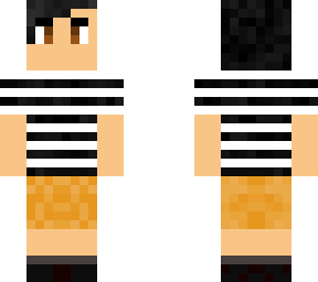 nio con camisa rayada y short