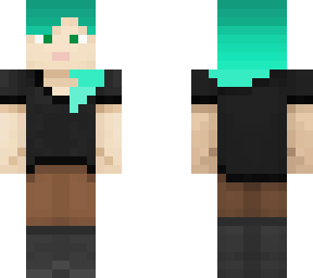 alex with black shirt and transitioning blue hair