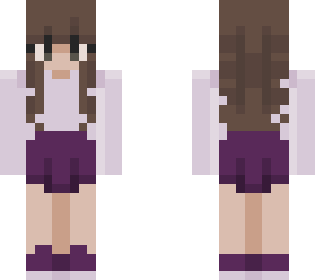 chica con traje morado