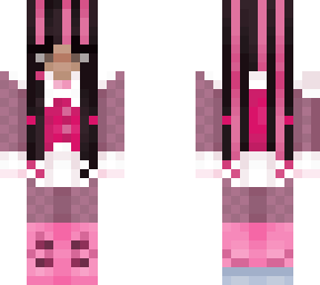 me cosplaying draculaura